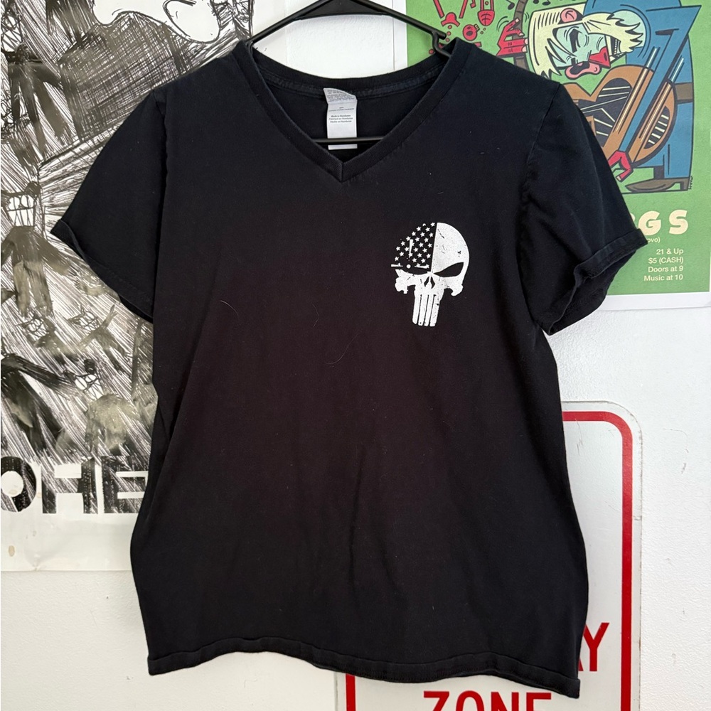 Minimalist Skull Black Short Sleeve Tee